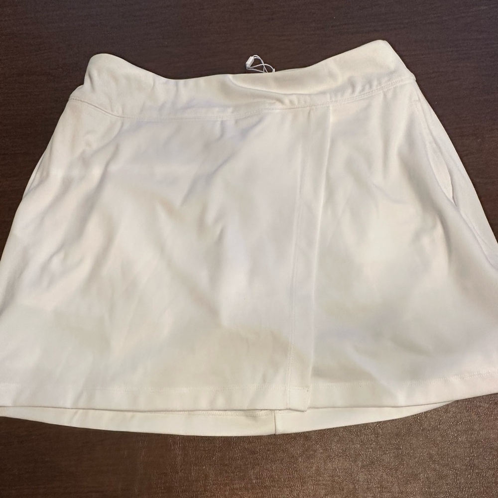 NWT Lady Hagen skort